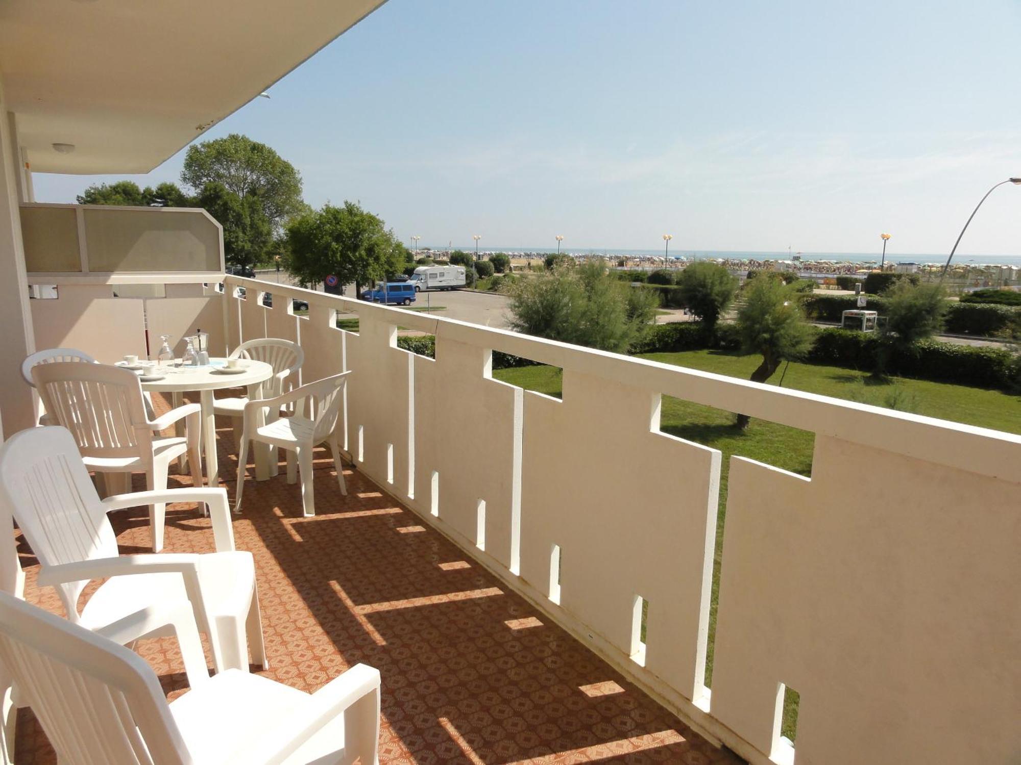 Corso - Appartamenti Bibione Exterior photo